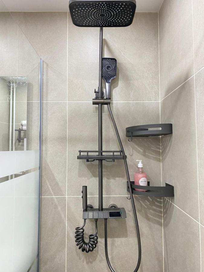 Ferienwohnung Chez Les Deux Garcons Montrouge Exterior foto